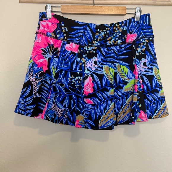 Lilly Pulitzer Luxletic Rosalla Skort Onyx Earned Stripes - Picture 6 of 11